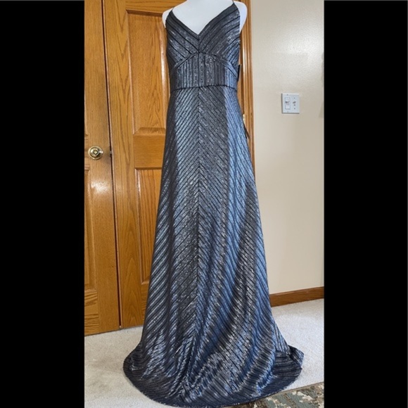 Women’s Formal Dress Sizes 18 20 24 26 Adriana Papell Silver All Over Sequins - Picture 1 of 7